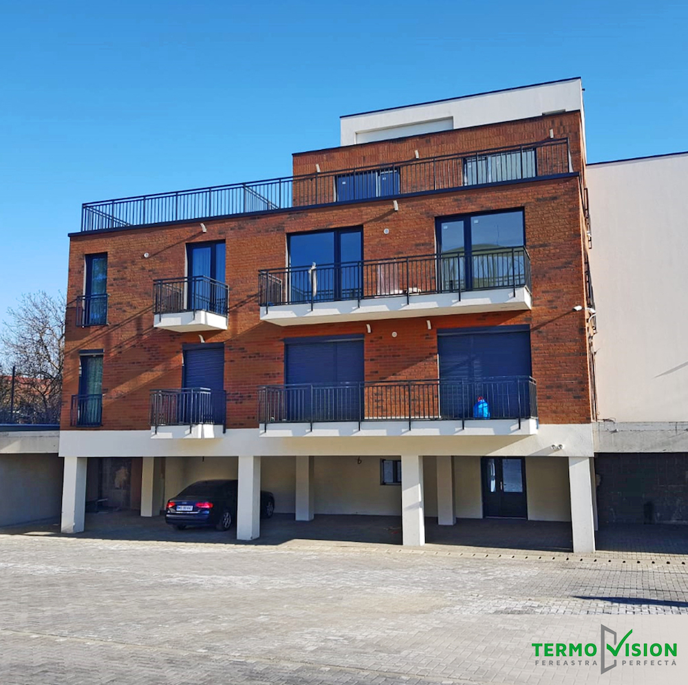 Ferestre PVC pentru case noi și renovări